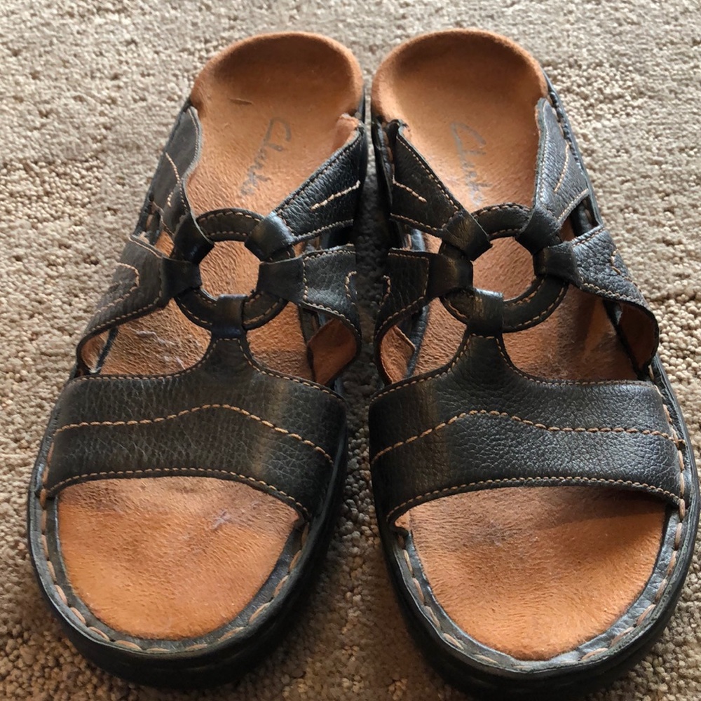 Women’s casual sandals